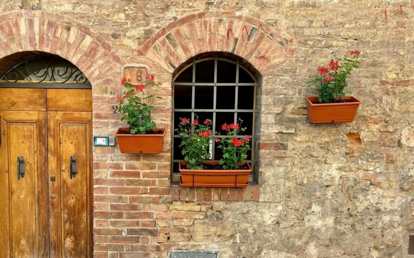 L'Antica Nicchia - Centro Storico Apartment San Gimignano Exterior photo